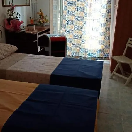 Zia Maria Guest house *